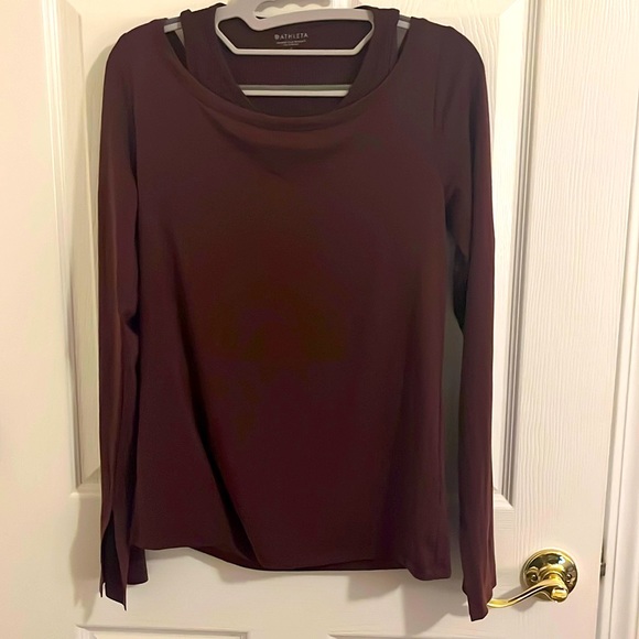 Athleta Essence Groove2-in-1 Long Sleeve & Built-in Tank Top Shirt. Small. - Picture 3 of 8